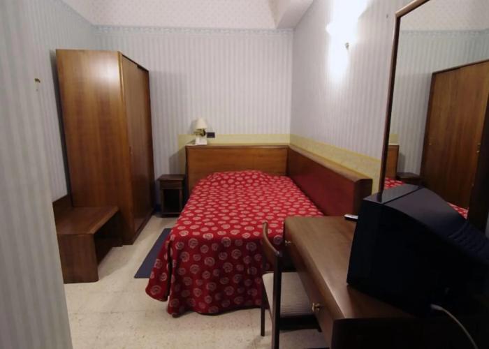 Hotel Iris Crillon