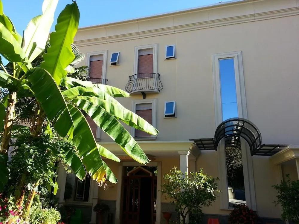 фото ALBERGO RISTORANTE BELSITO FIUGGI Nhost