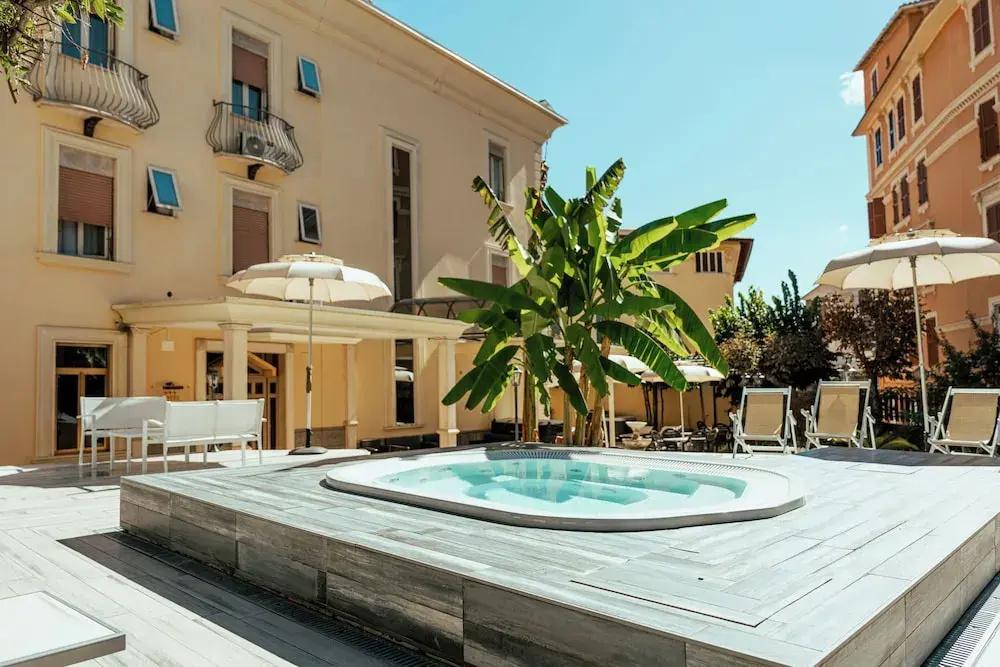 фото ALBERGO RISTORANTE BELSITO FIUGGI Nhost
