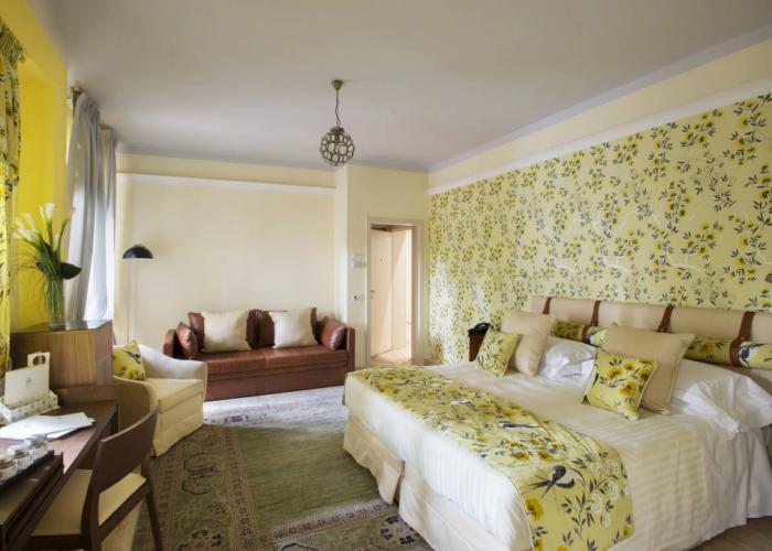 Augustus Hotel & Resort