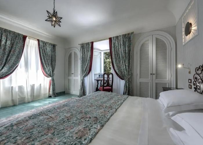 Augustus Hotel & Resort