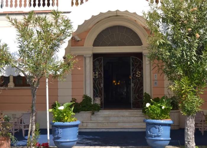 Hotel Sonia