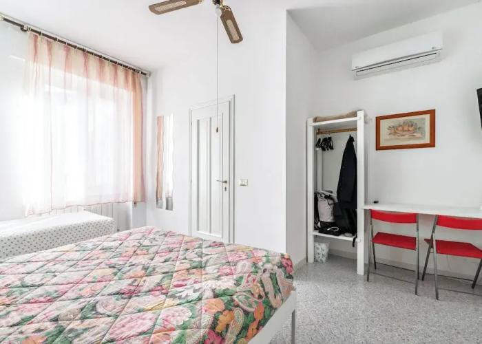 Lia Rooms 2
