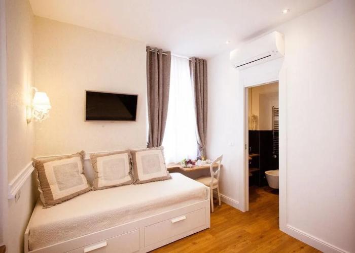 Atmosfere Guest House I