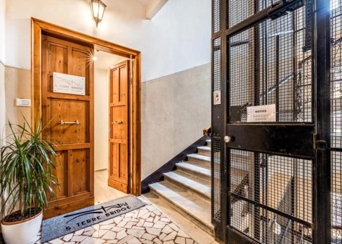 Cinque Terre Gateway