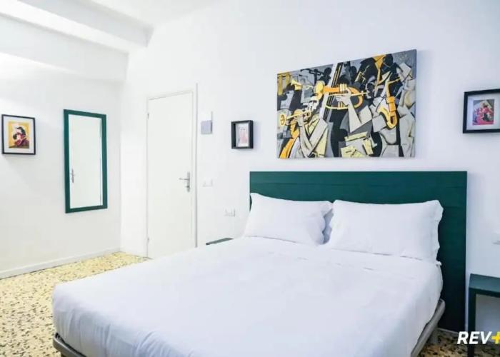 Lia Art Hotel