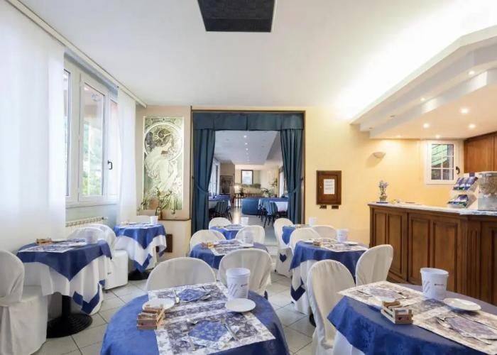Hotel Nella