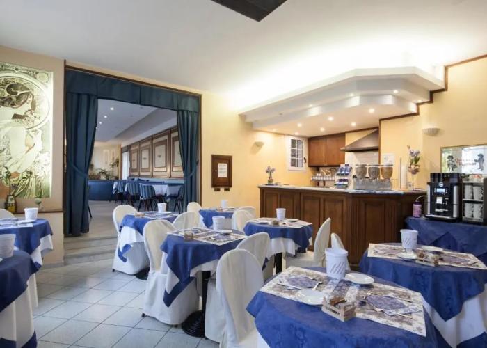 Hotel Nella