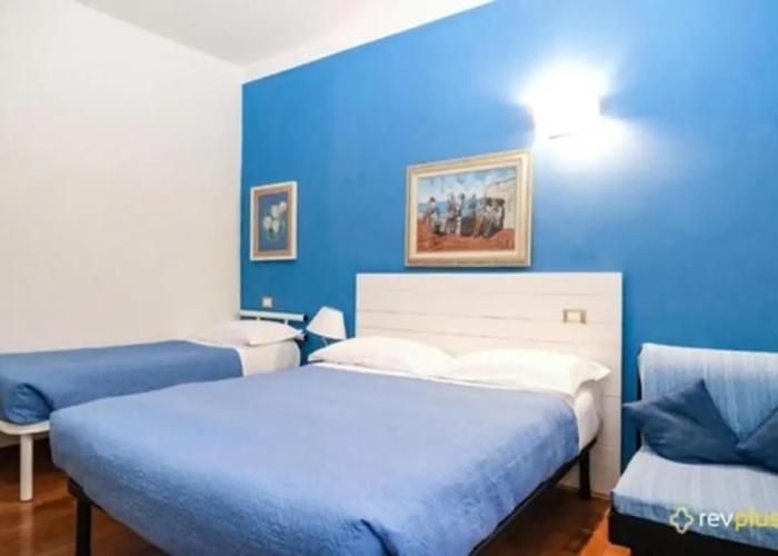 Lia Rooms