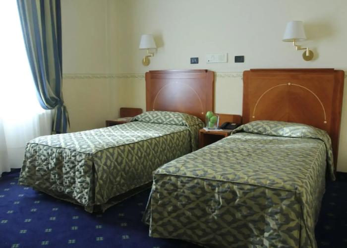 Rechigi Park Hotel