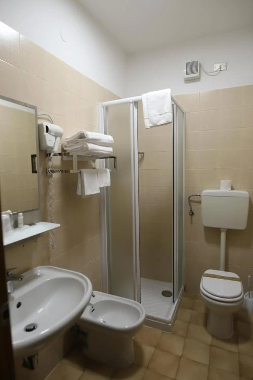 фото Hotel Tiby