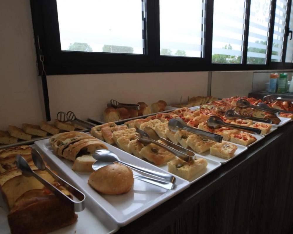 фото Hotel Tiby