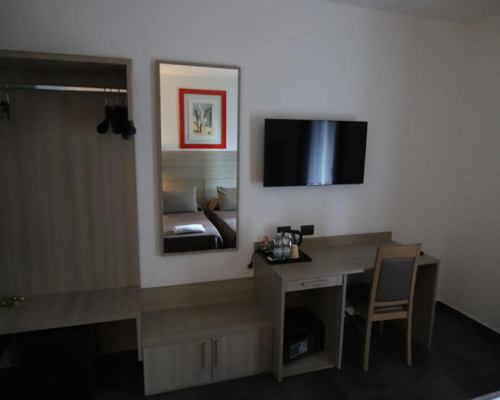 фото Hotel Tiby