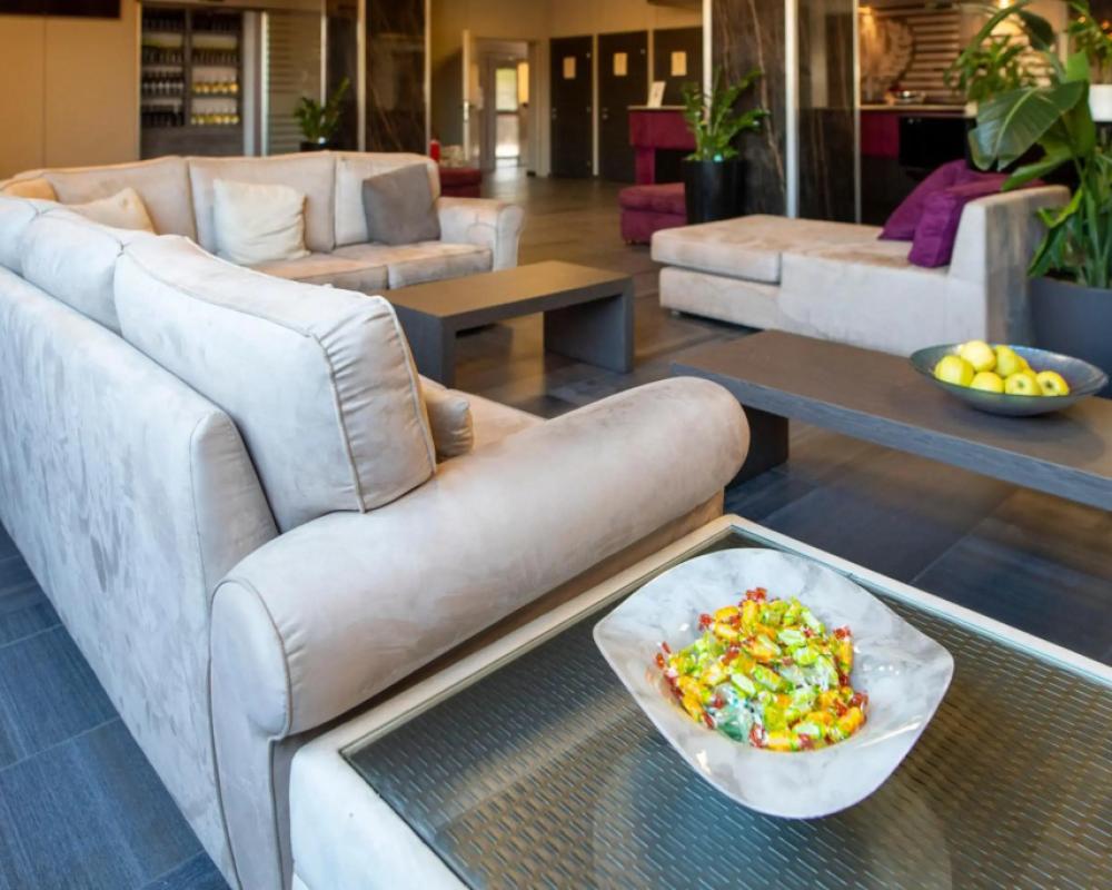 фото Hotel Tiby