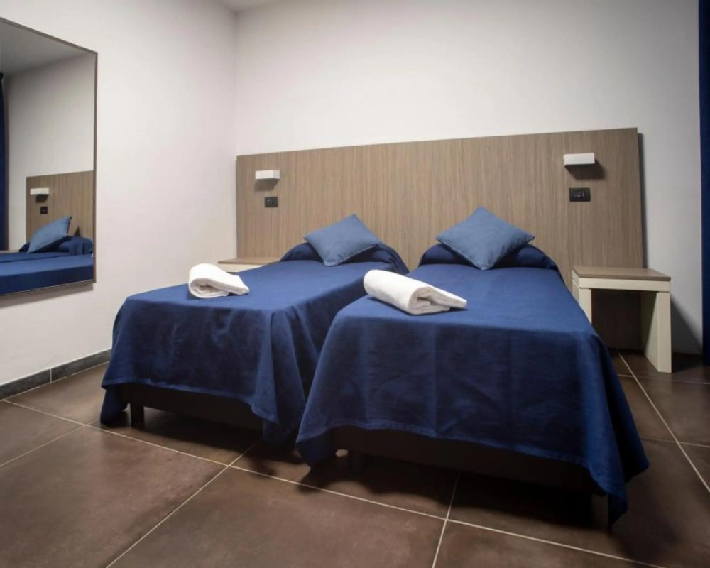 фото Hotel Tiby