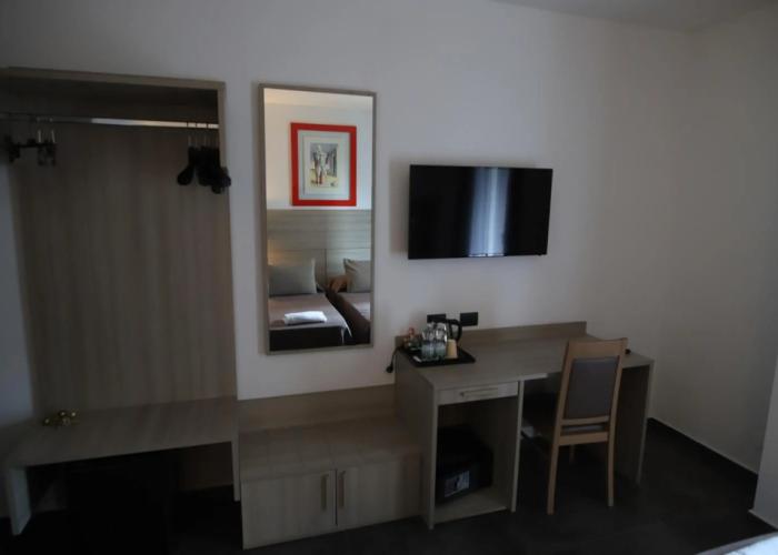 Hotel Tiby