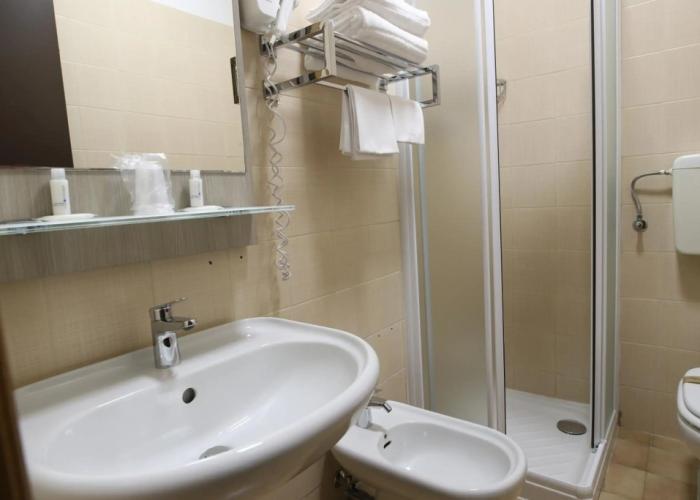 Hotel Tiby