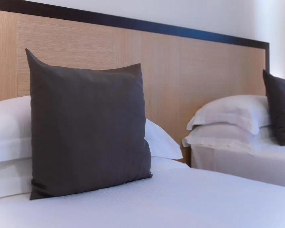 фото CDH Hotel Modena