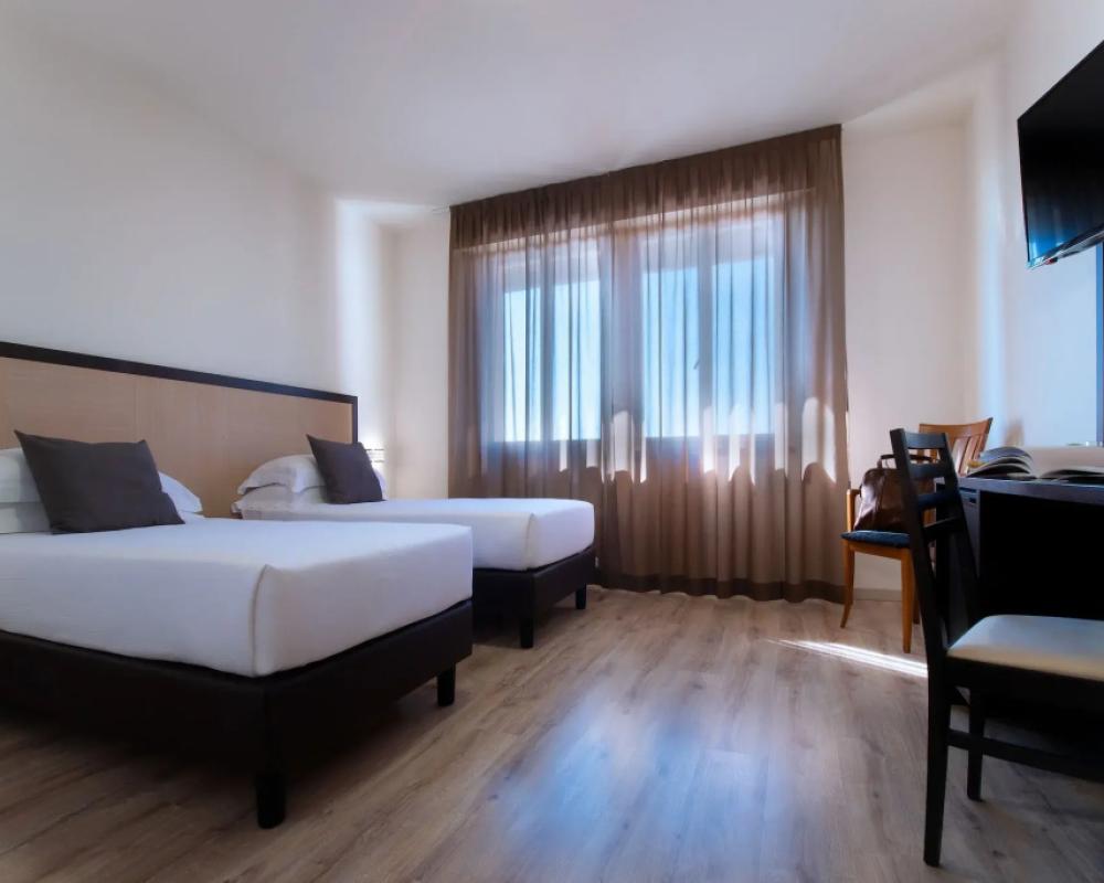 фото CDH Hotel Modena