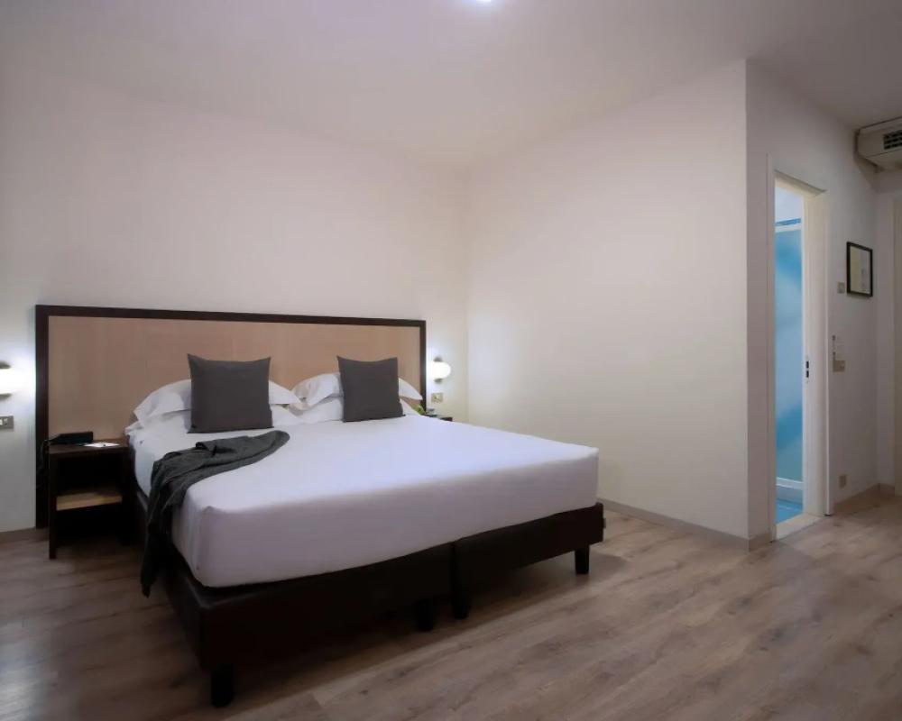 фото CDH Hotel Modena