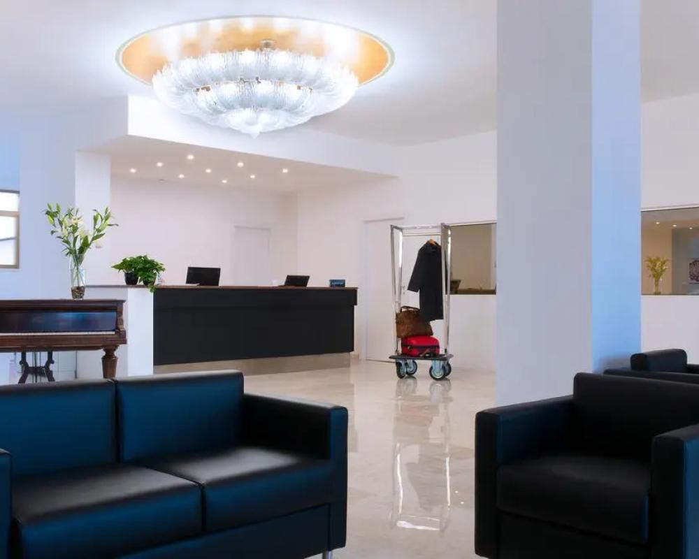 фото CDH Hotel Modena