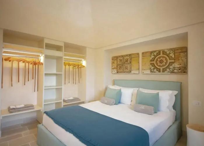 TD Casa Lul Panoramic Pool Over Mediterranean Scrub