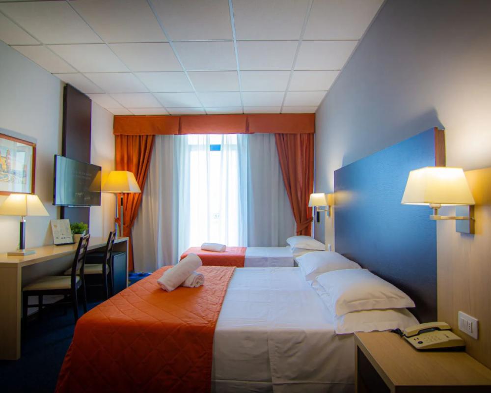 фото Tuscany Inn