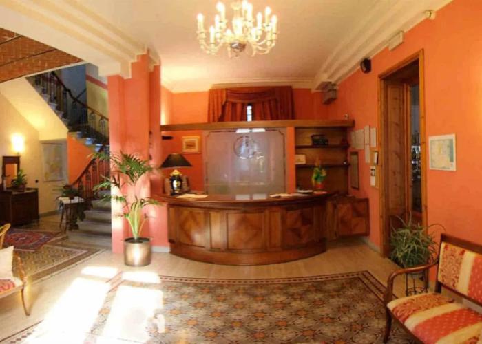 Hotel Savoia E Campana