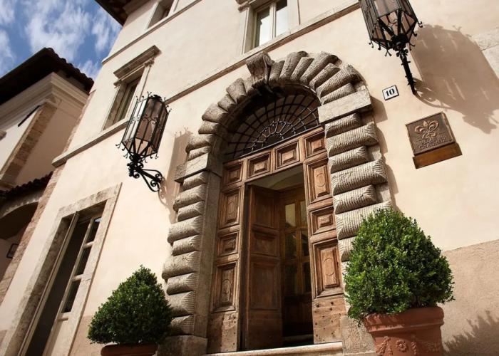 Palazzo Seneca