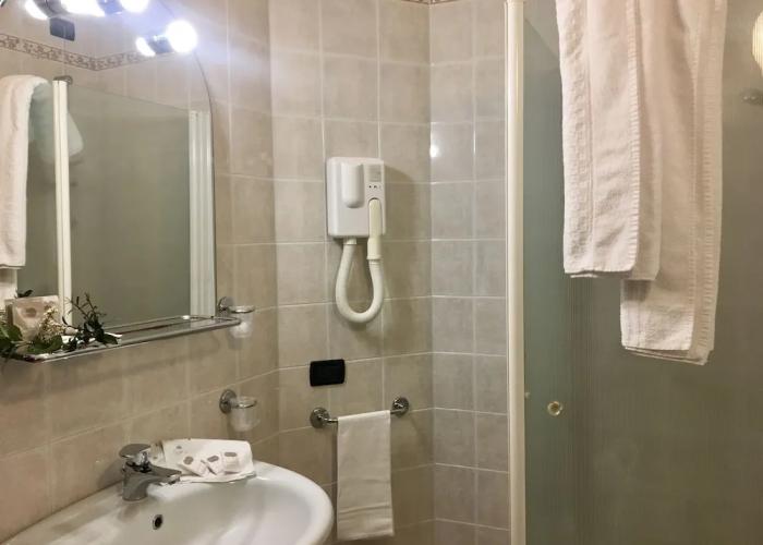 Kristall Hotel
