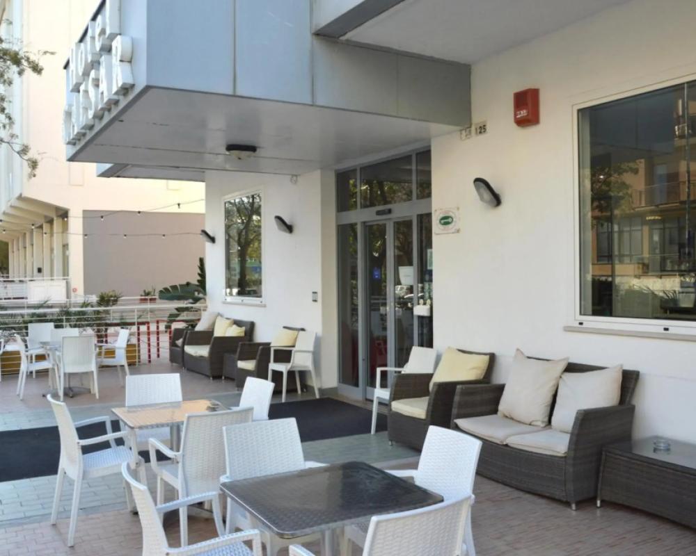 фото Hotel Caesar