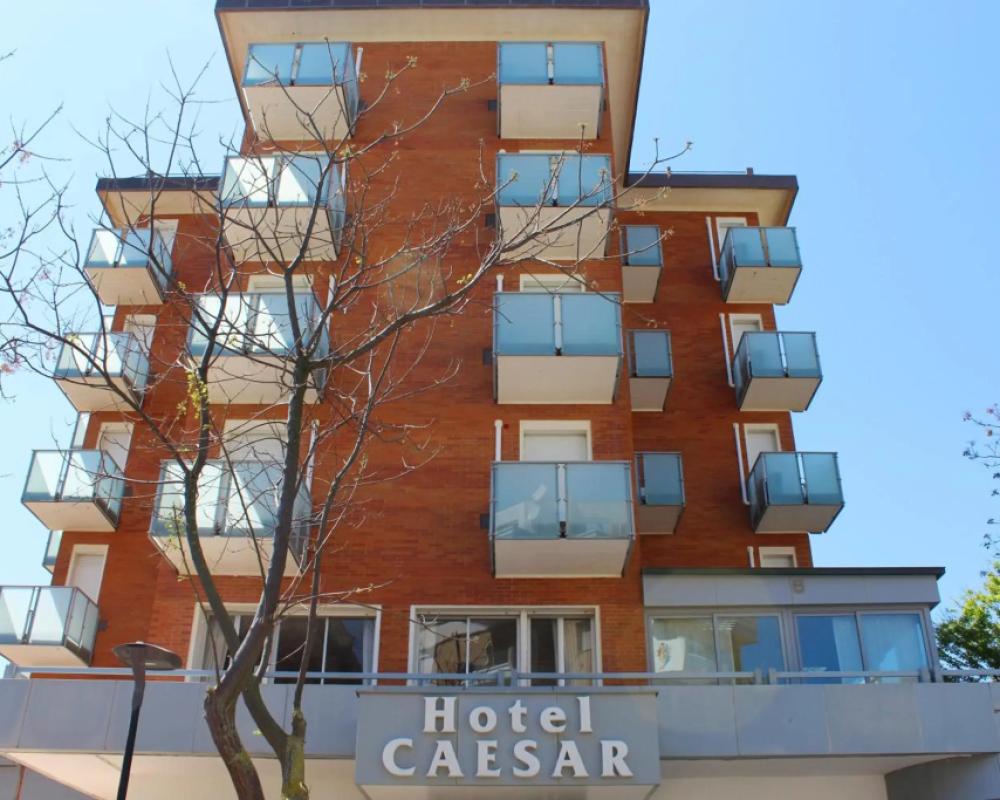 фото Hotel Caesar