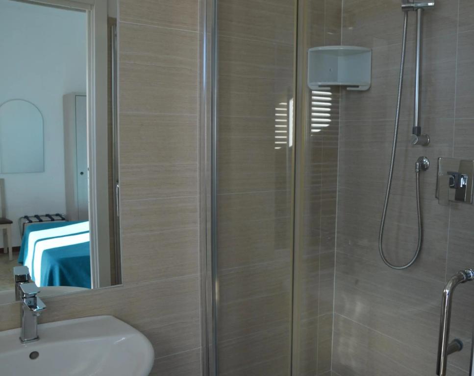 фото Hotel Caesar