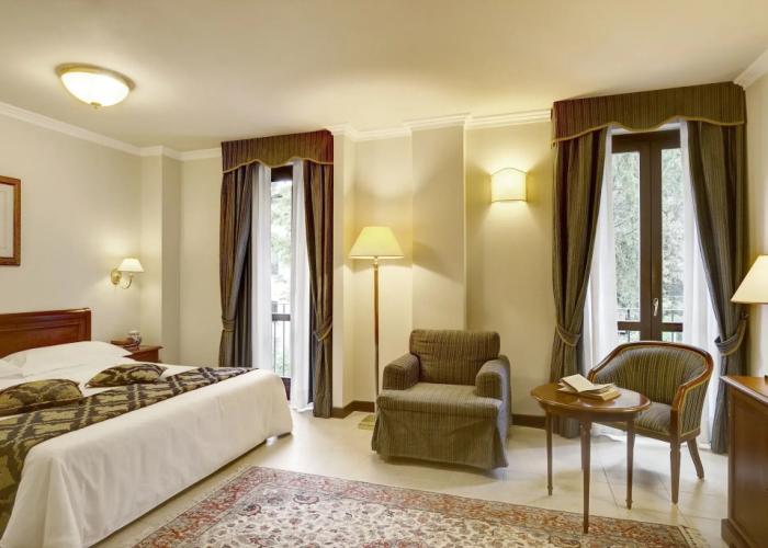 Villa Cattani Stuart XVII secolo