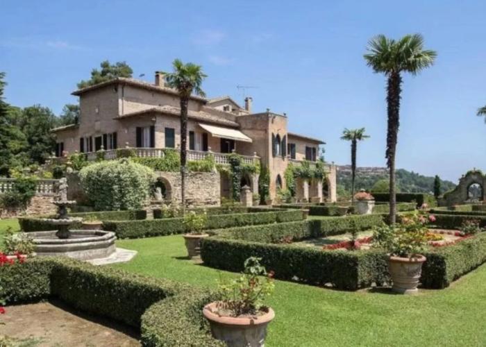 Villa Cattani Stuart XVII secolo