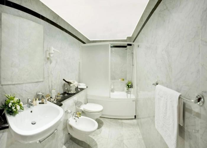 Hotel Savoy