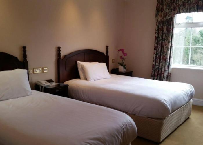 Twin Trees Hotel
