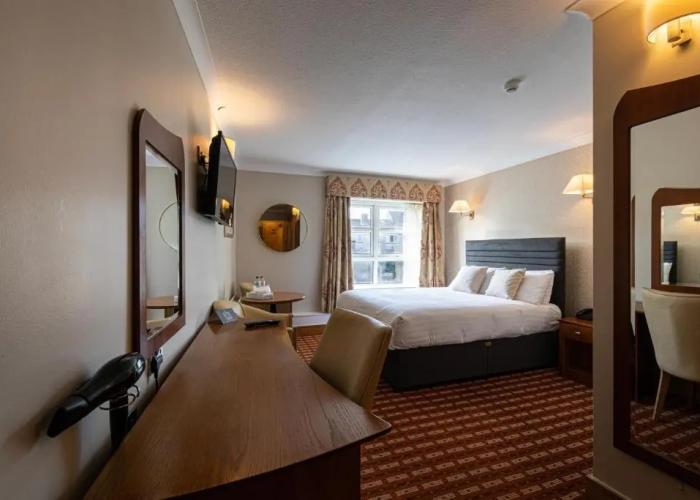 Ballina Manor Hotel