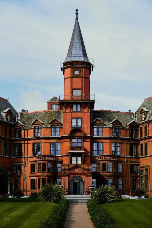 Slieve Donard Hotel
