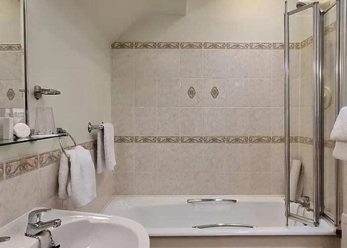 Enniskeen Country House Hotel