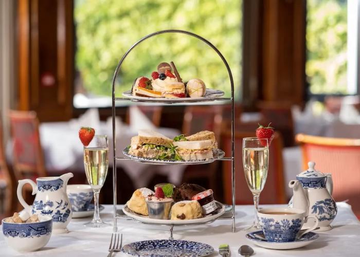 Burrendale Hotel Country Club & Spa