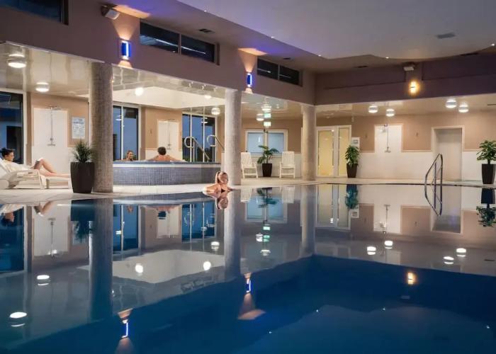 Burrendale Hotel Country Club & Spa