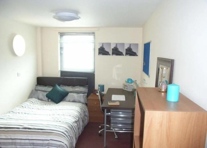 Alton Apartments