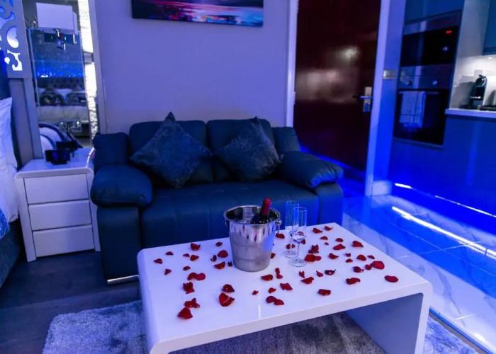 Aphrodite Suites
