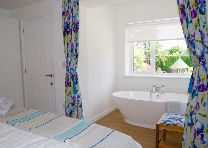 Malvern Holiday Garden Flat
