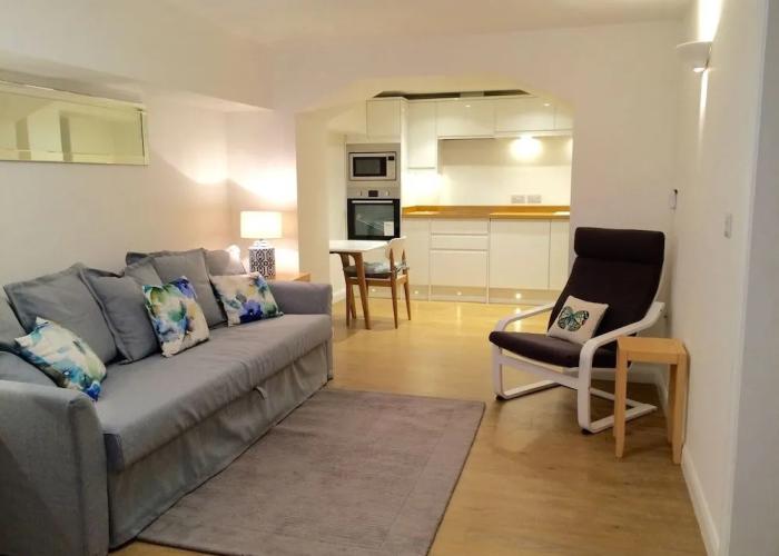 Malvern Holiday Garden Flat