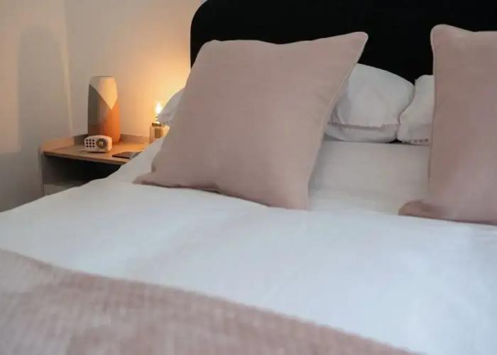 Cosy 1BD in Malvern With Stunning Views
