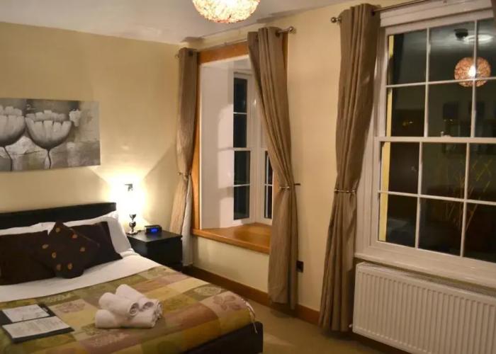 Bridge View Guest House