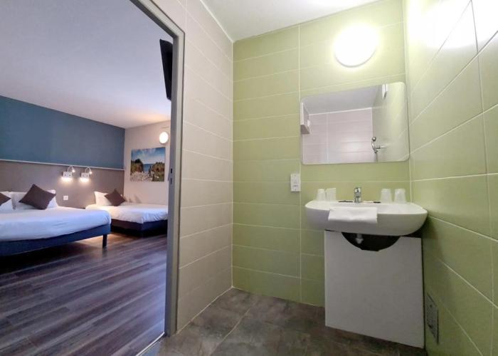 The Originals City, Hôtel Marseille Aéroport