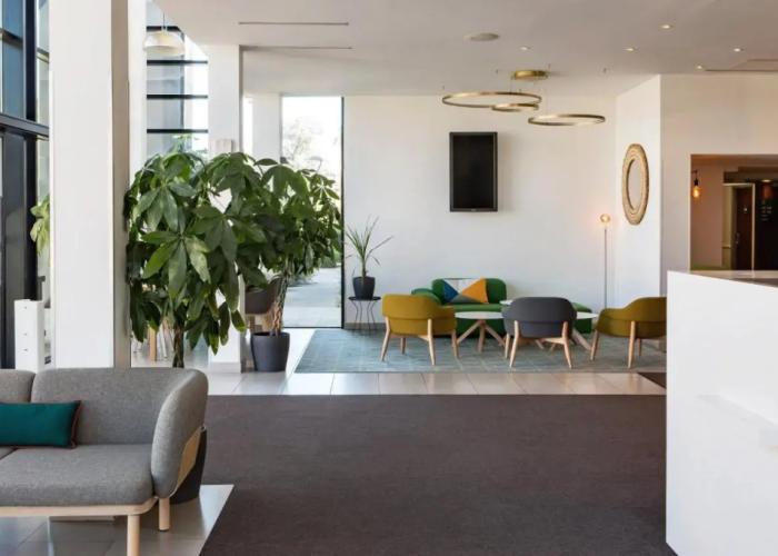 Holiday Inn Marseille Airport by IHG